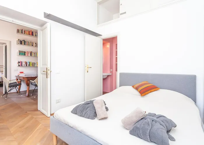 Piazza Vittorio Retreat